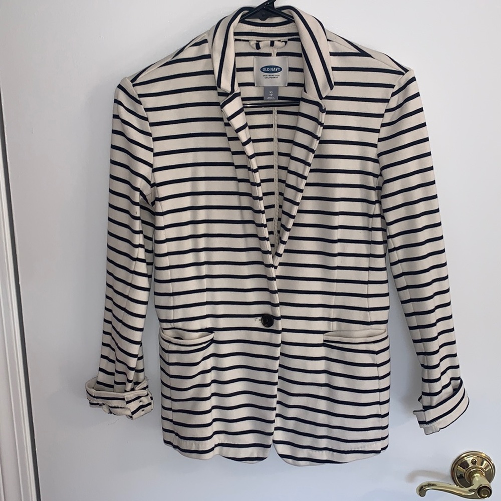 Light weight blazer